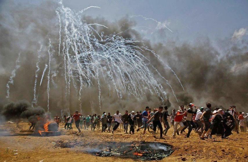 يوم دامٍ في غزة .. 52 شهيدا واكثر من 2400 اصابة